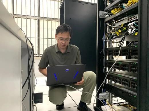 簡篇-初心產(chǎn)發(fā)·紅心向黨 | 吳可德：深耕細作篤前行  賡續(xù)民生勇?lián)?/></p><p style=