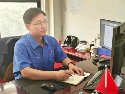 簡篇-初心產(chǎn)發(fā)·紅心向黨 | 吳可德：深耕細作篤前行  賡續(xù)民生勇?lián)?/></p><p style=